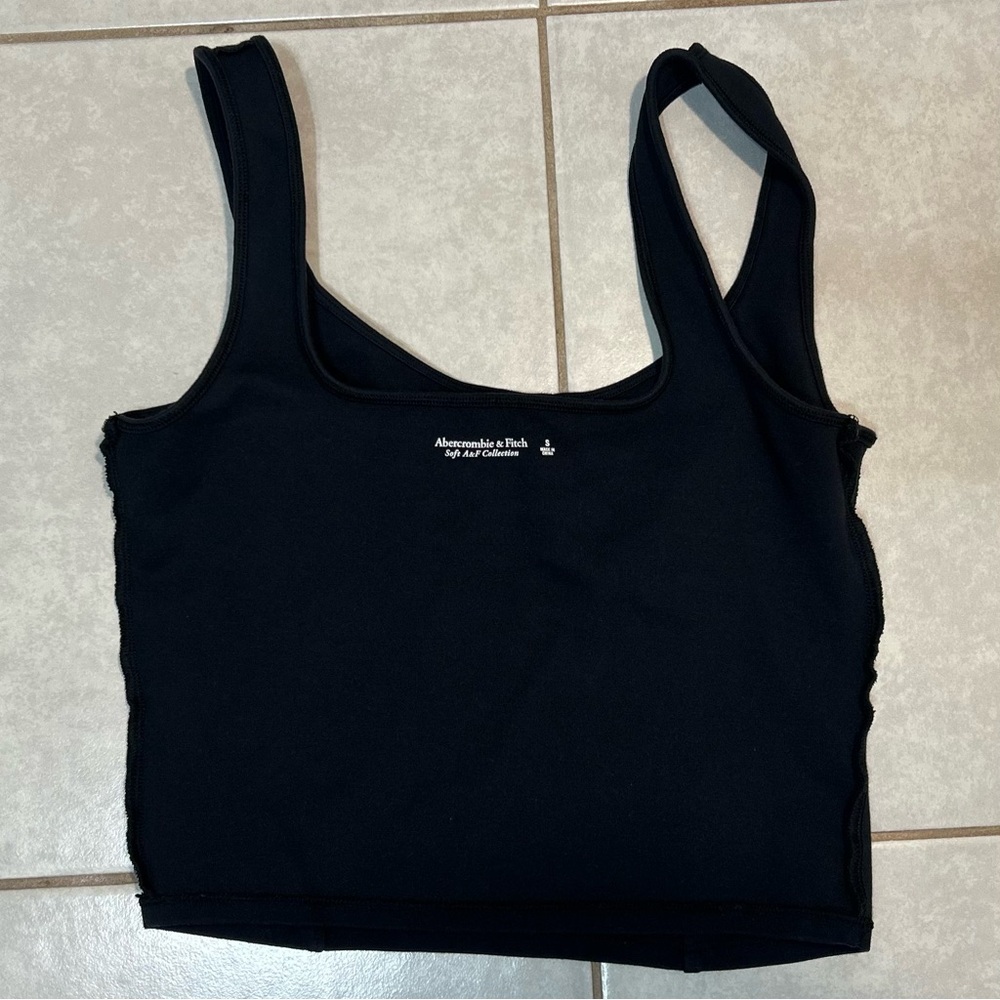 Abercrombie and Fitch Black Cropped Tank Top - Picture 5 of 5